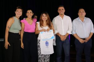 Mujeres de Acero (26) Mujeres de Acero (26)